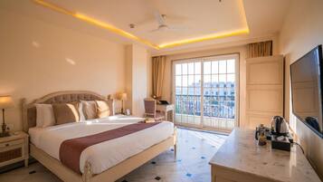 Chambre Double Supérieure | Fer et planche à repasser, Wi-Fi gratuit