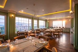 Restaurant - Moustache Select Udaipur (Udaipur)