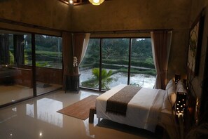 2 bedrooms, iron/ironing board, WiFi, bed sheets - Private Serenity in Bali Natural KDV4 (Bali)
