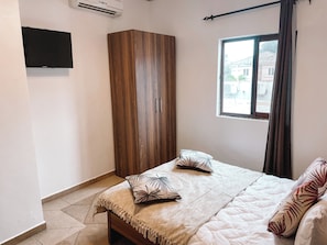 1 Schlafzimmer, Bügeleisen/Bügelbrett, WLAN, Bettwäsche