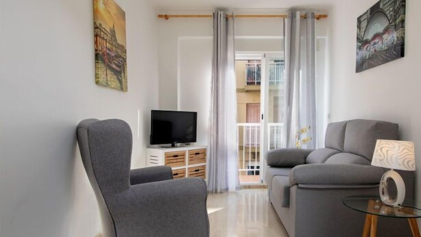Unclassified image, 1 of 12, button - Global Lepanto - By Global Rental Holidays 6599 (Javea)