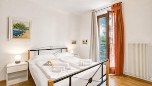 Family Apartment, 1 Bedroom, Balcony (Ardaro 1 - Riva del Garda Apartment) - Ardaro 1 - Riva del Garda Apartment With 2 Balconies (Riva del Garda)