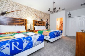 7 bedrooms, desk, iron/ironing board, WiFi - Near Disney| Private Pool & BBQ| Verandas Resort (Kissimmee)