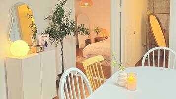 3 bedrooms, WiFi, bed sheets