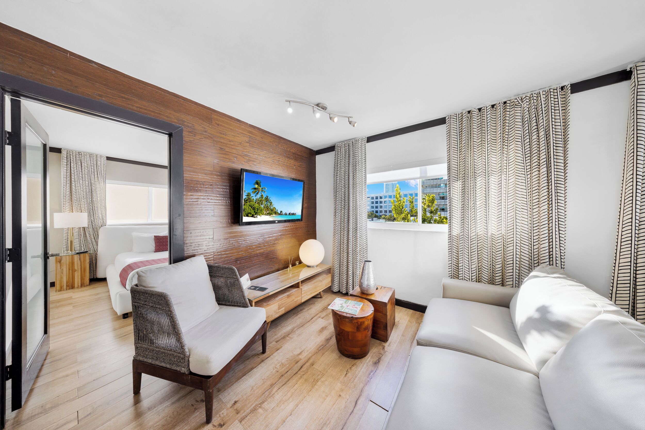 42-inch plasma TV with cable channels