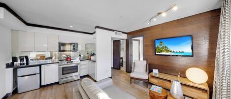 42-inch plasma TV with cable channels