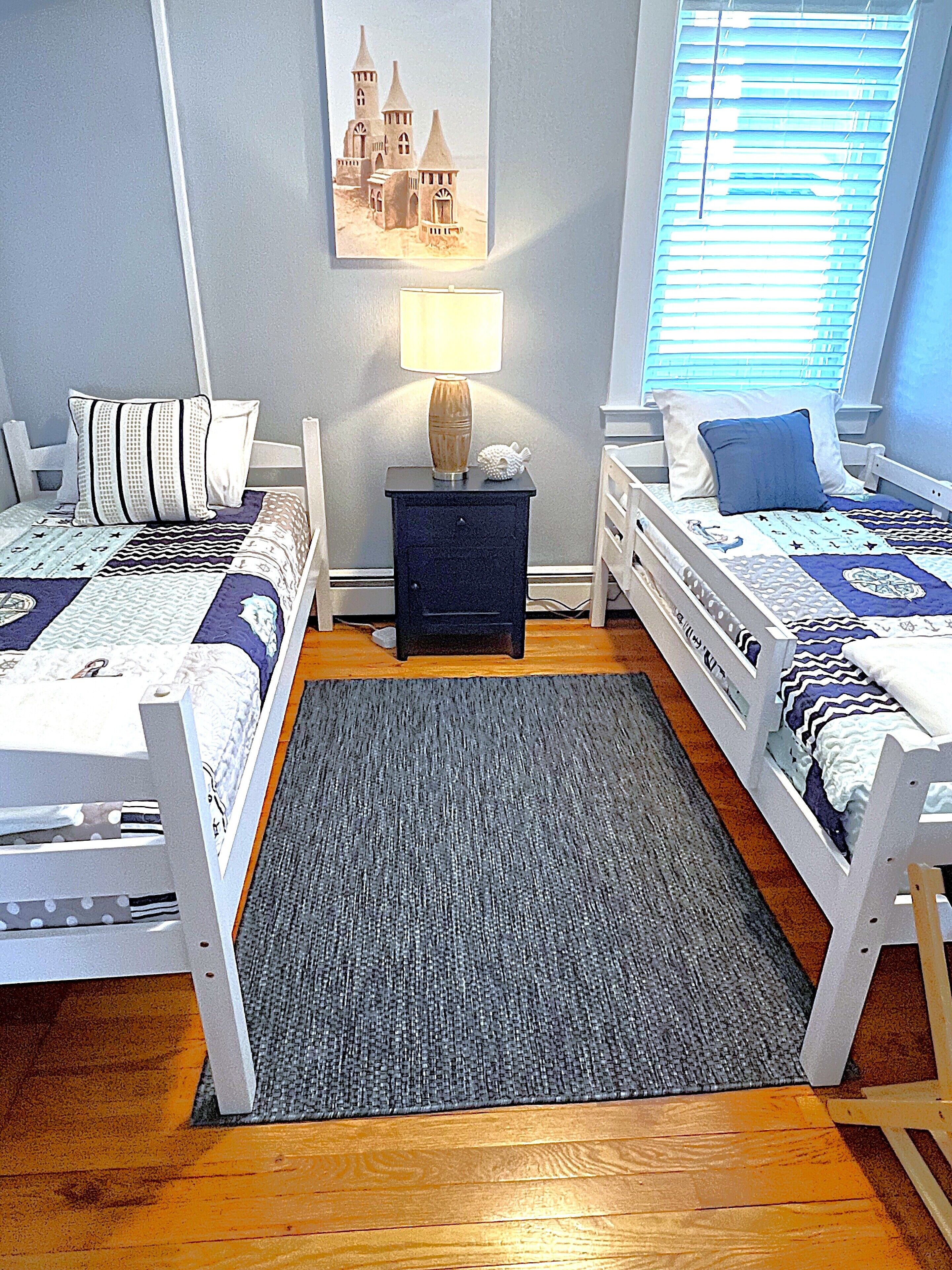 5 slaapkamers, een strijkplank/strijkijzer, reisbedje, gratis wifi