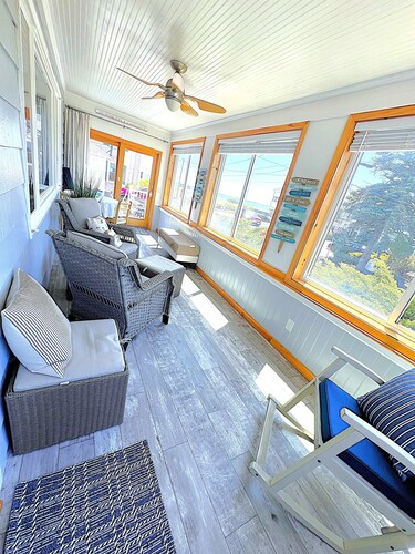 The Sea Gaze - 5BR with Beach Path