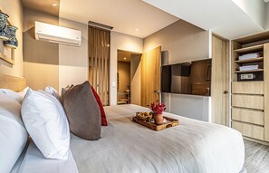 1 bedroom, desk, iron/ironing board, travel cot - Kukun Homero Polanco (Ciudad de México)