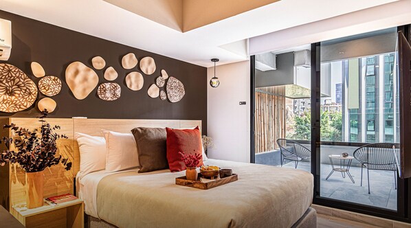 1 makuuhuone, työpöytä, silitysrauta/-lauta, vauvan matkasänky