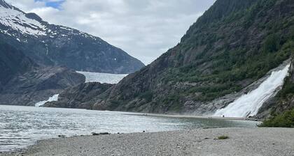 Modern Condo with Incredible Mountain Backdrop 207