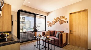 TV, offices - Kukun Homero Polanco (Ciudad de México)