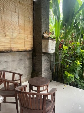 Vila superluxo, vista para o jardim | Terraço/pátio