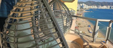 Villa, 2 Bedrooms, Accessible, Private Pool | Balcony