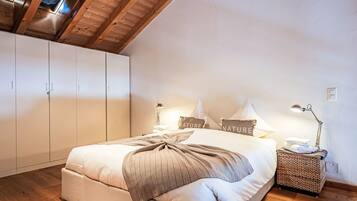 2 Schlafzimmer, Internetzugang