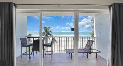 Sunset and Beach view unit 402