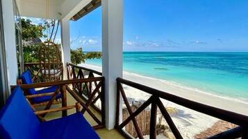 Chambre Double Deluxe, vue plage | Terrasse/Patio