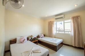 1 chambre, bureau, Wi-Fi, draps fournis