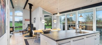 "Erlinda" - 600m from the sea by Interhome