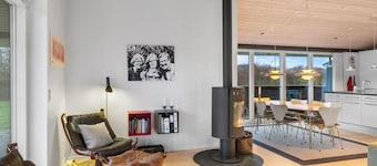 "Erlinda" - 600m from the sea by Interhome