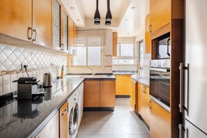 Mikrovågsugn, ugn och spishäll