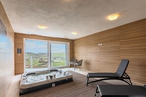 Interior - Magnifica Gozitan Villa Pool And Jacuzzi (Xaghra)
