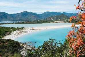 Beach nearby - Apartment in residence with pool (Villasimius)