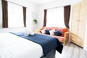 Hus – comfort, 3 soverom, kjøkken | 3 soverom, skrivebord, skrivebord for bærbar PC og strykejern/-brett