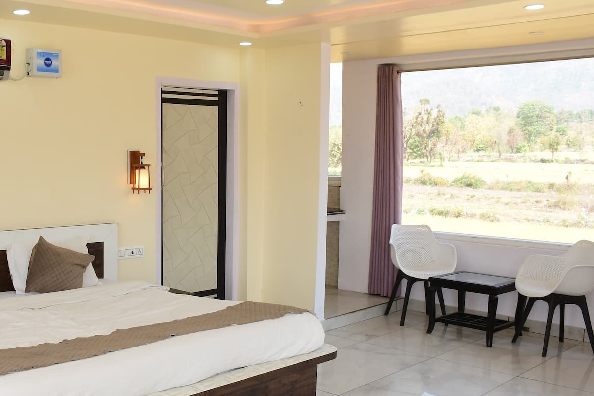 Honeymoon Suite Room