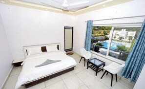 مكتب وواي فاي مجانًا