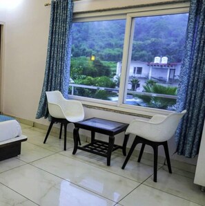 Executive Pool View | 1 bedroom, desk, laptop workspace, free WiFi