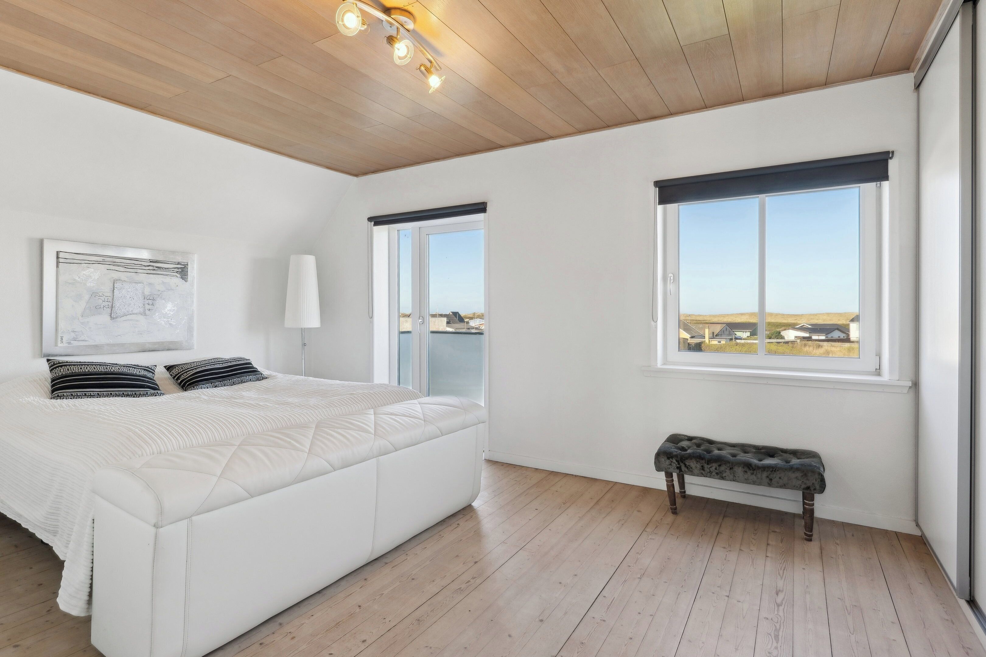 3 chambres, fer et planche à repasser, Wi-Fi gratuit