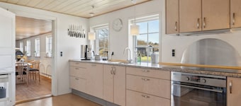 Cozy holiday home in Harboøre