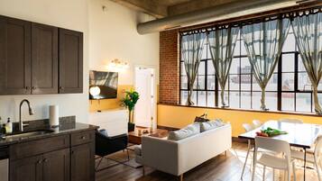 Apartment | 2 bedrooms, Internet