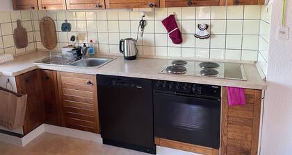 Holiday Apartment 'Hund Und Kind' with Shared Terrace, Garden & Wi-Fi