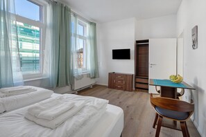 1 bedroom, free WiFi, bed sheets