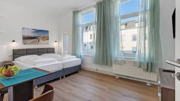 1 bedroom, free WiFi, bed sheets