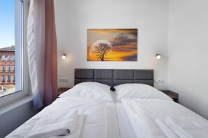 1 bedroom, free WiFi, bed sheets