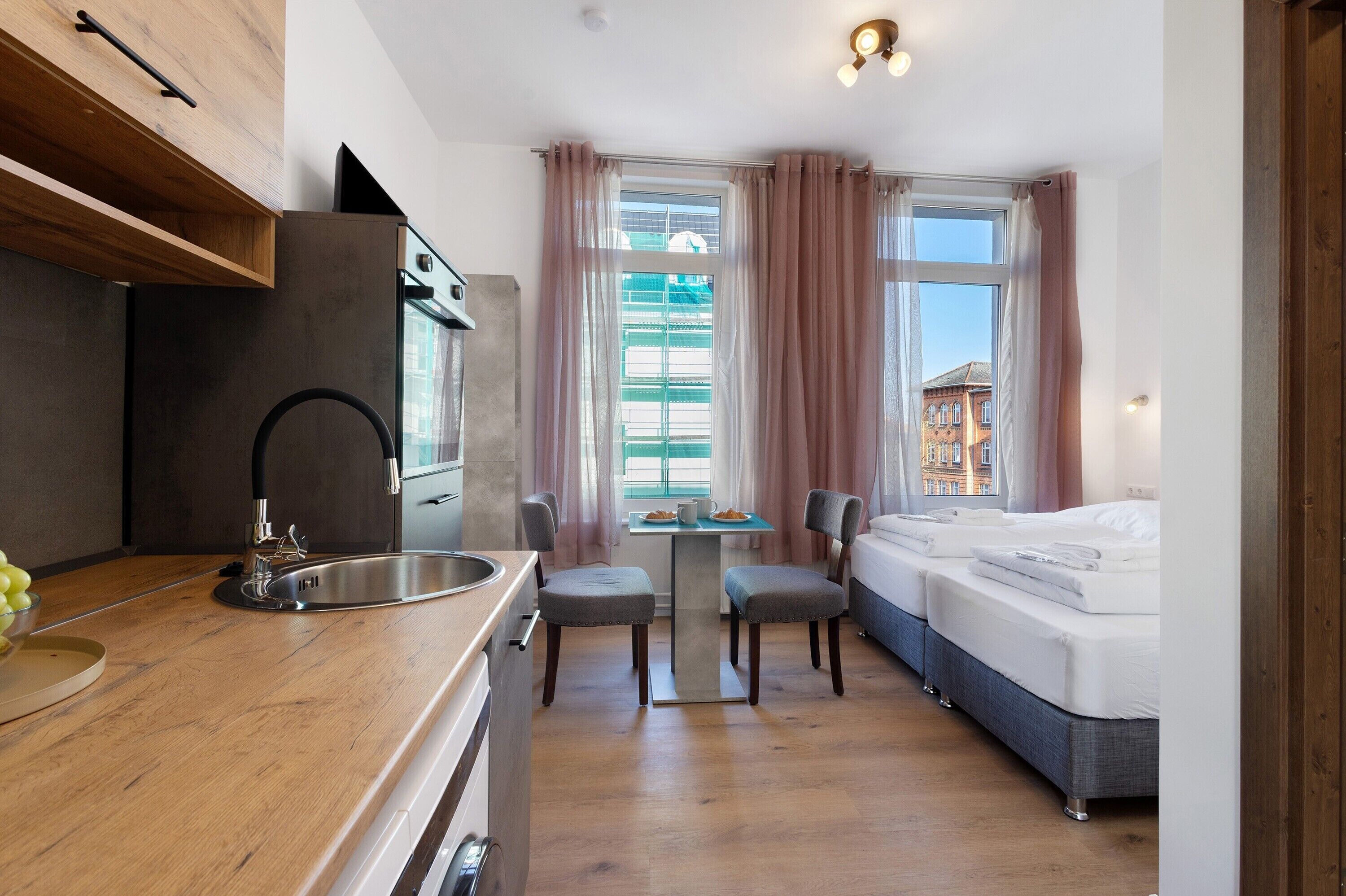 1 bedroom, free WiFi, bed sheets