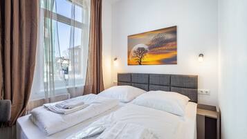 1 bedroom, free WiFi, bed sheets