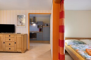 1 bedroom, iron/ironing board, free WiFi, bed sheets - Studio '30 sqm' with Wi-Fi (Friedewald)