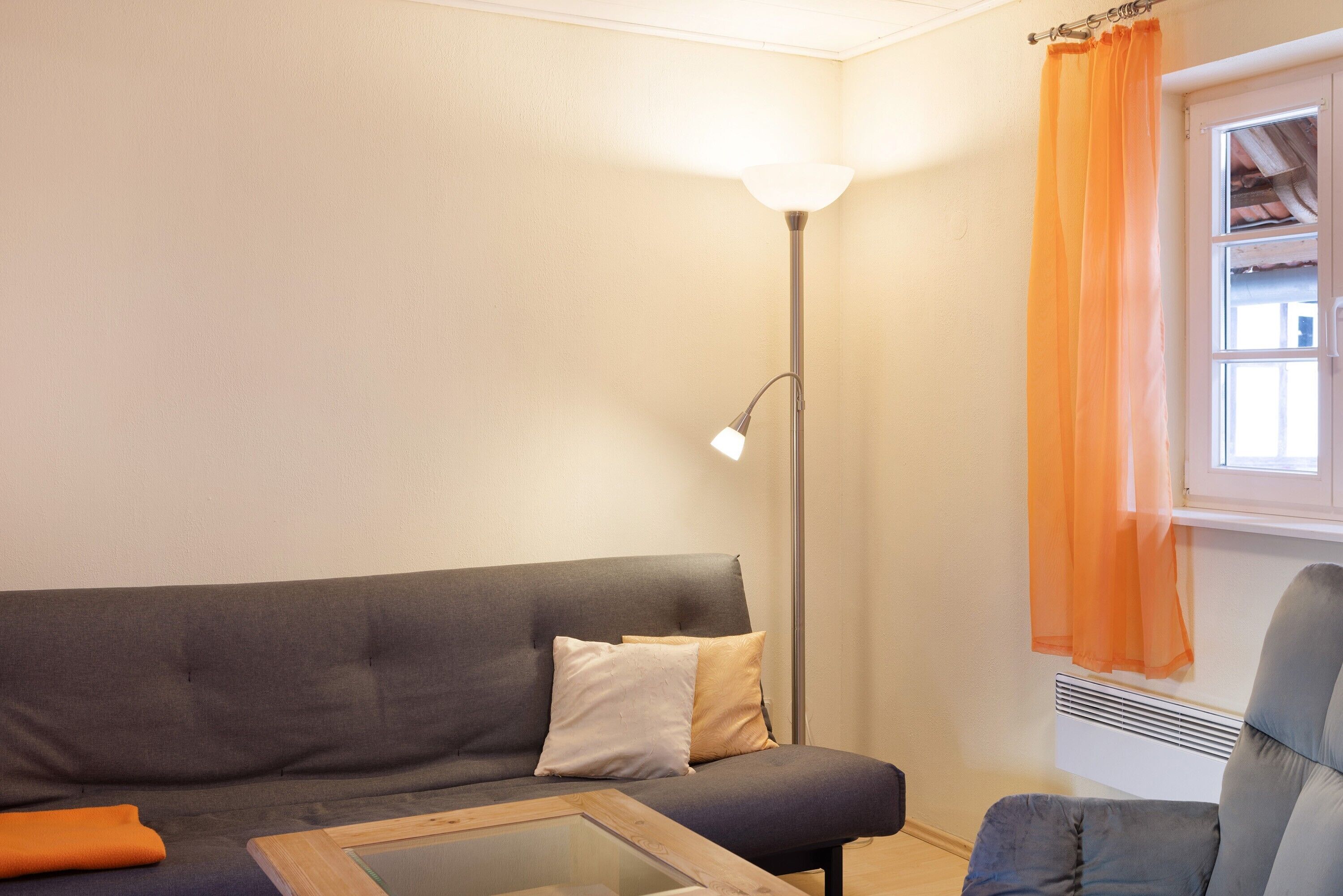 TV, tavolo da ping pong