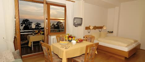 1 chambre, Wi-Fi gratuit, draps fournis