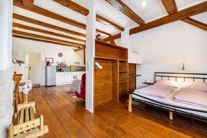 2 habitaciones, wifi gratis y ropa de cama 