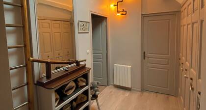 La Patriaie Chez Jacky et Maryse grande chambre cosy, salle de bains privative
