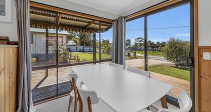 5 Lees Road, Mallacoota