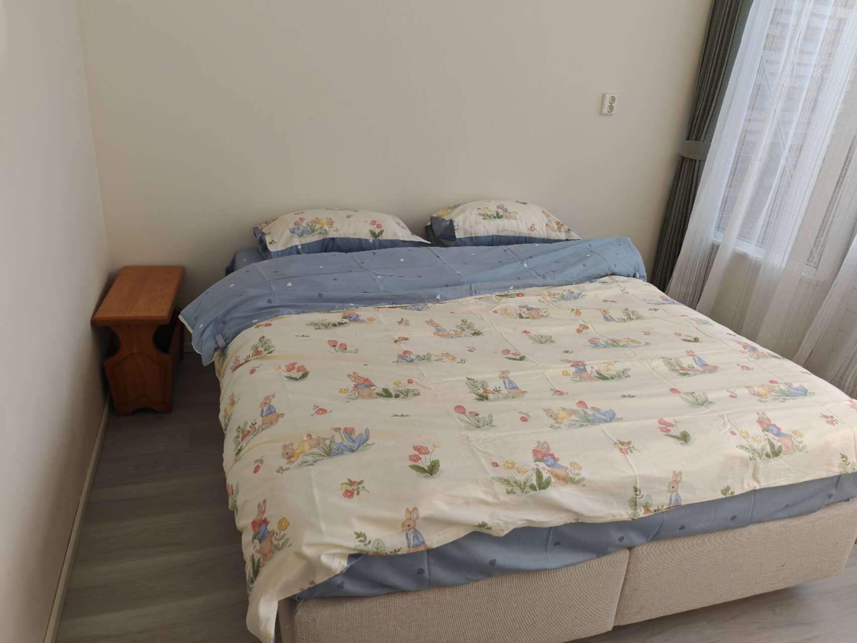 1 bedroom, in-room safe, WiFi, bed sheets