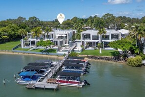 Exterior - Luxury Riverside Escape (Noosaville)