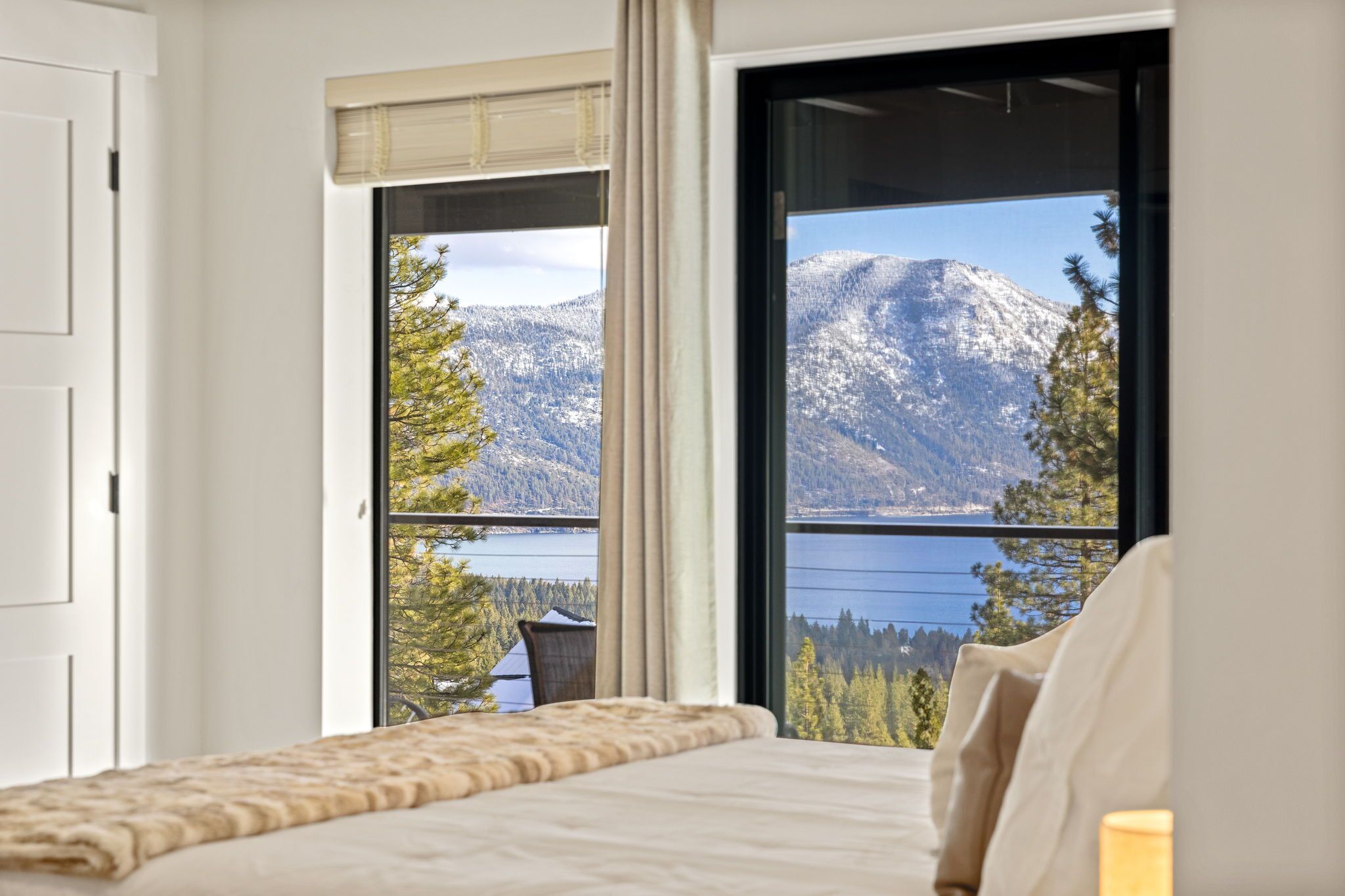 3 bedrooms, travel crib, free WiFi, bed sheets