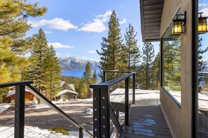 Terrace/patio - Incline Lakehouse Lookout (Incline Village)